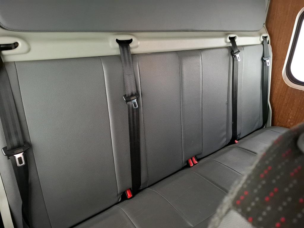 Peugeot BOXER TOLE 335 L2H2 BLUEHDI 120 S&S PREMIUM 2021