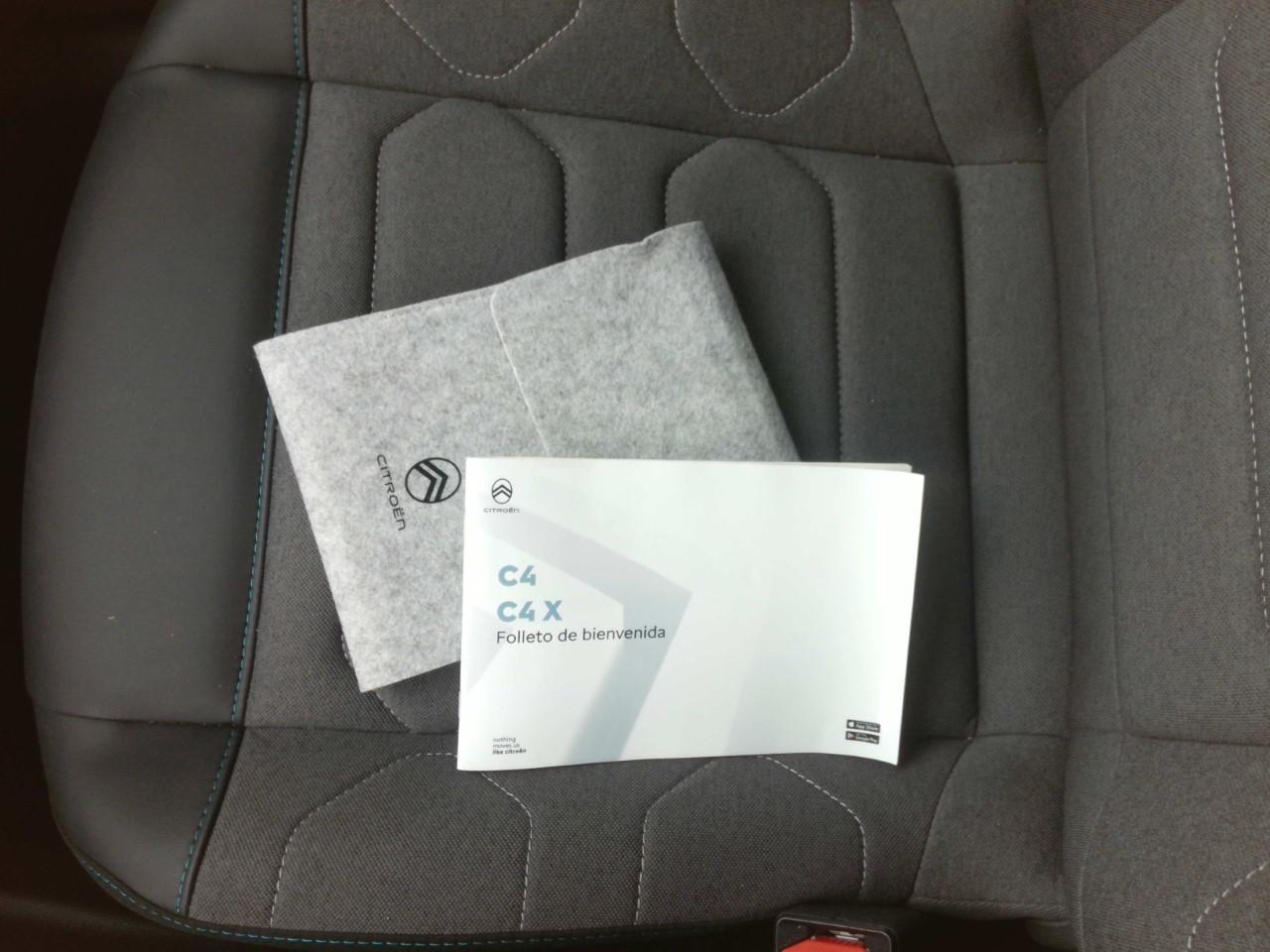 Foto Citroën C4 X 9