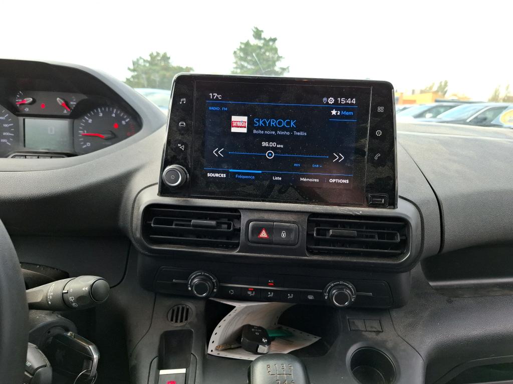 Peugeot PARTNER FOURGON STANDARD 650 KG BLUEHDI 100 S&S BVM6 PREMIUM 2022