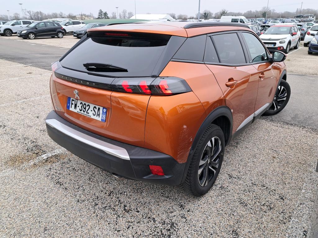 Peugeot 2008 BlueHDi 130 S&S EAT8 Allure Business 2021