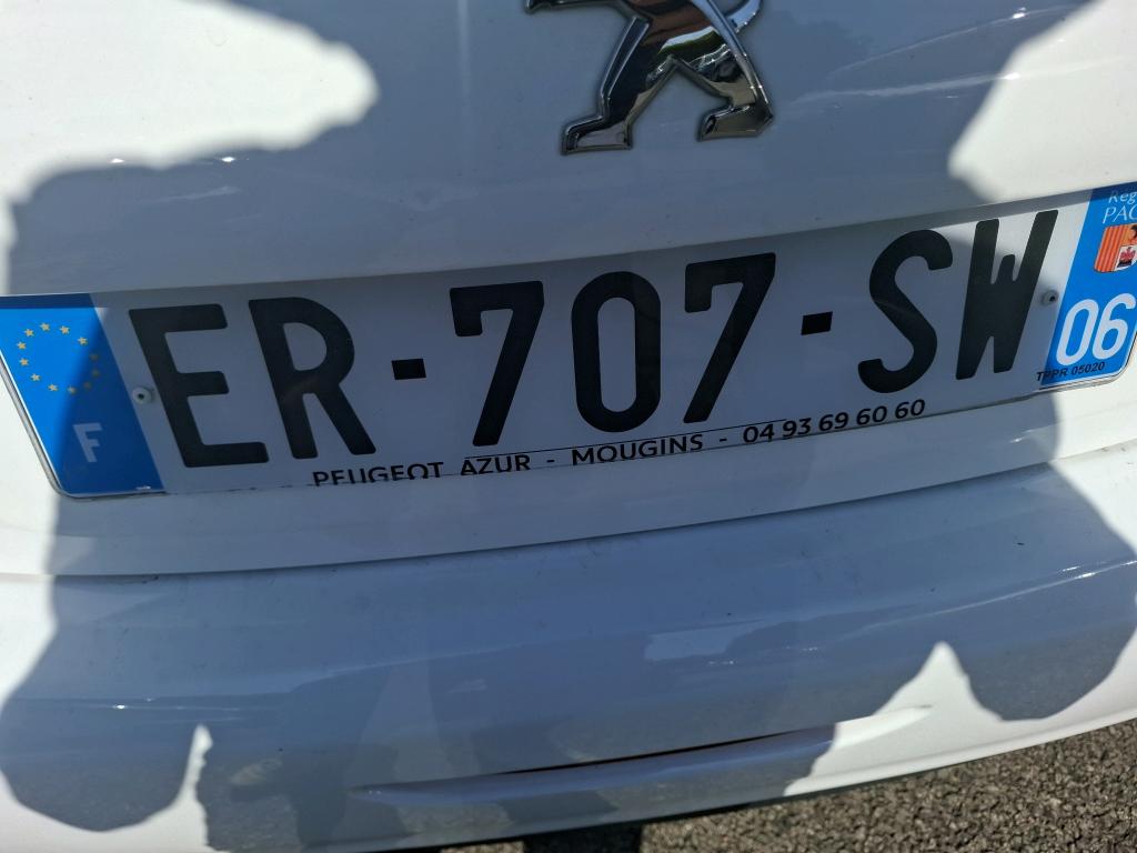Peugeot 208 1.2 PureTech 68ch BVM5 Active 2017