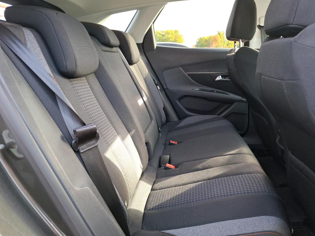 Peugeot 3008 BlueHDi 130ch S&S EAT8 Active Business 2020