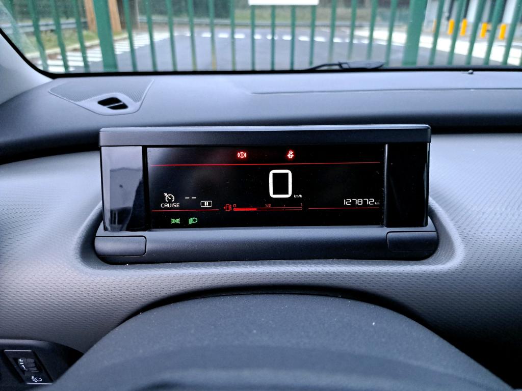 Citroen C4 CACTUS SOCIETE BLUEHDI 100 S&S BVM6 FEEL NAV 2019