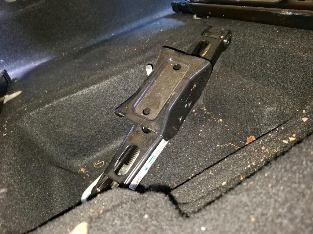 Peugeot PARTNER FOURGON STANDARD 650 KG BLUEHDI 100 S&S BVM5 ASPHALT 2020