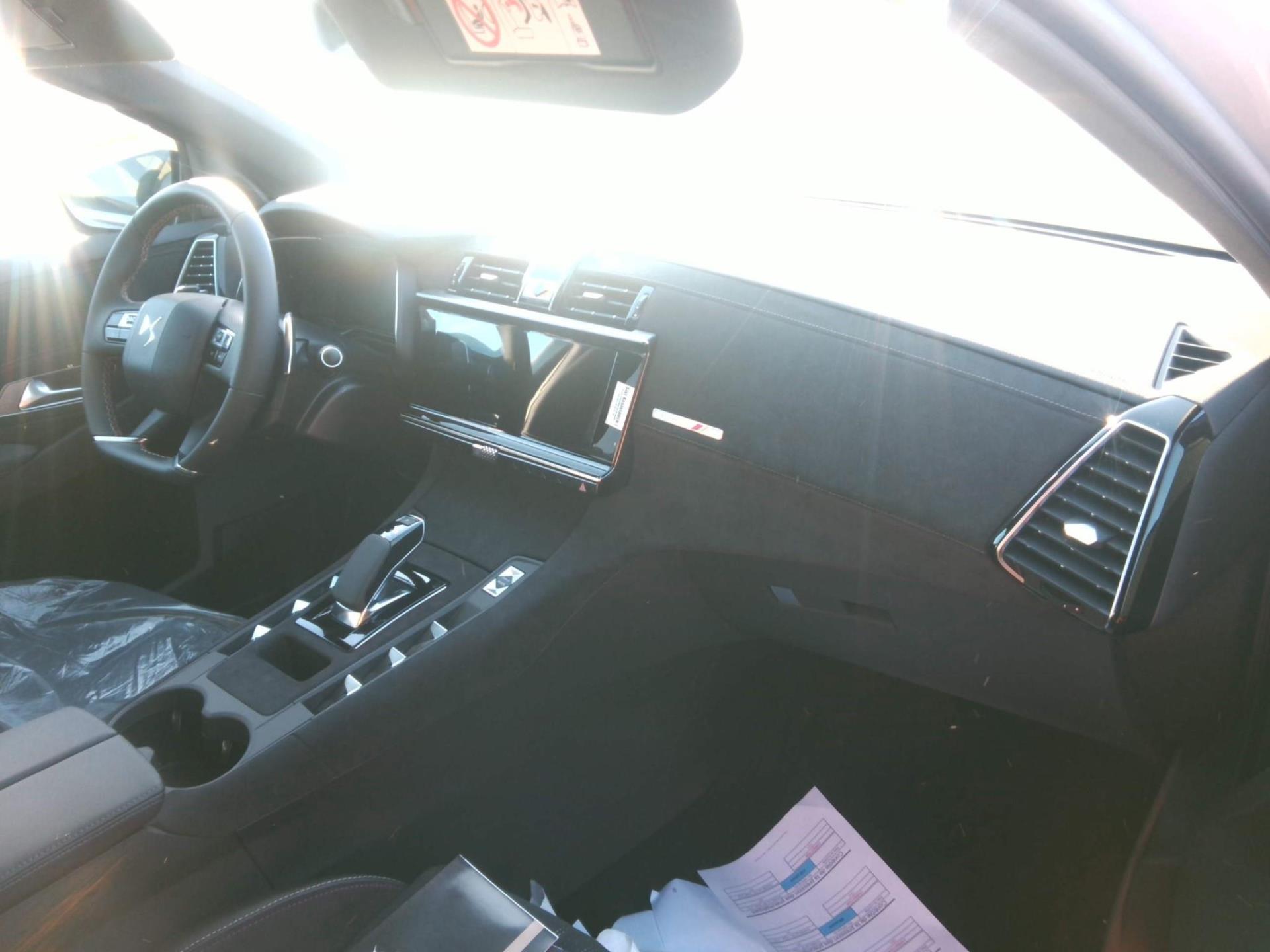 DS DS7 Crossback Hybride E-Tense 225 EAT8 Performance Line 2023