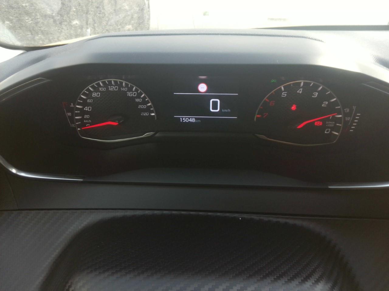 Foto Peugeot 208 10