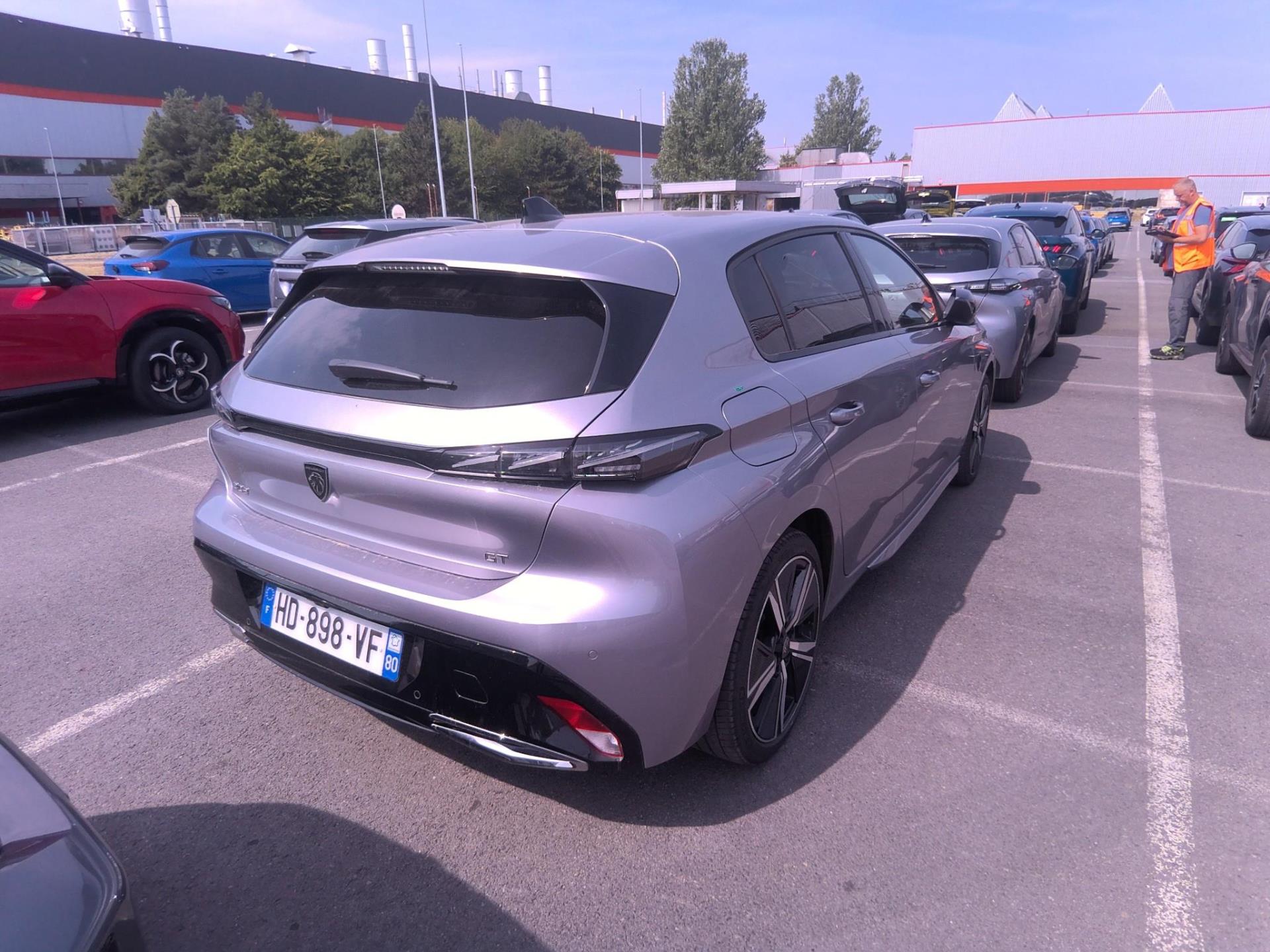 Peugeot 308 Hybrid 145 e-DCS6 GT 2025