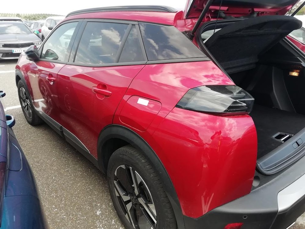 Foto Peugeot 2008 6