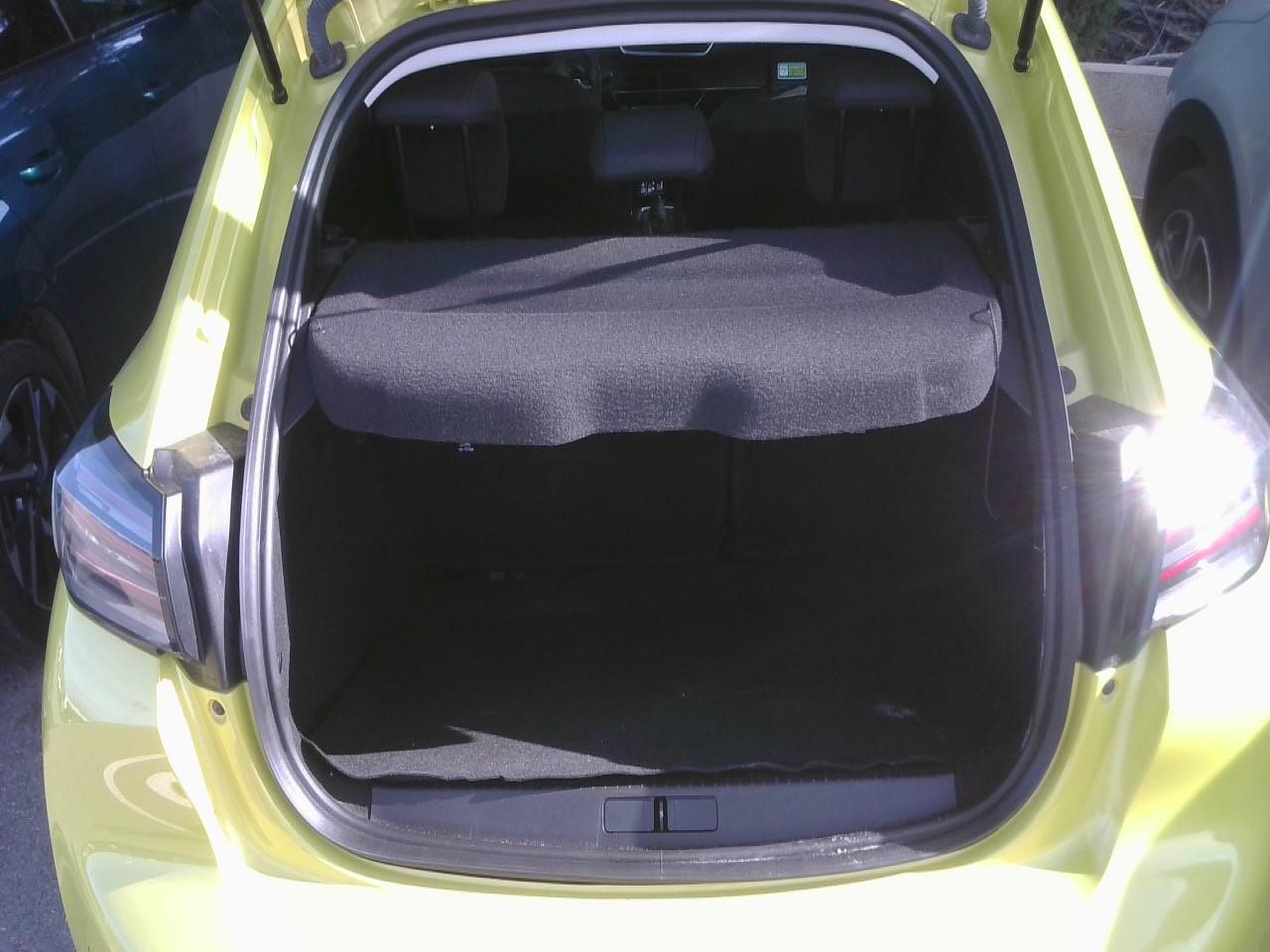 Foto Peugeot 208 7
