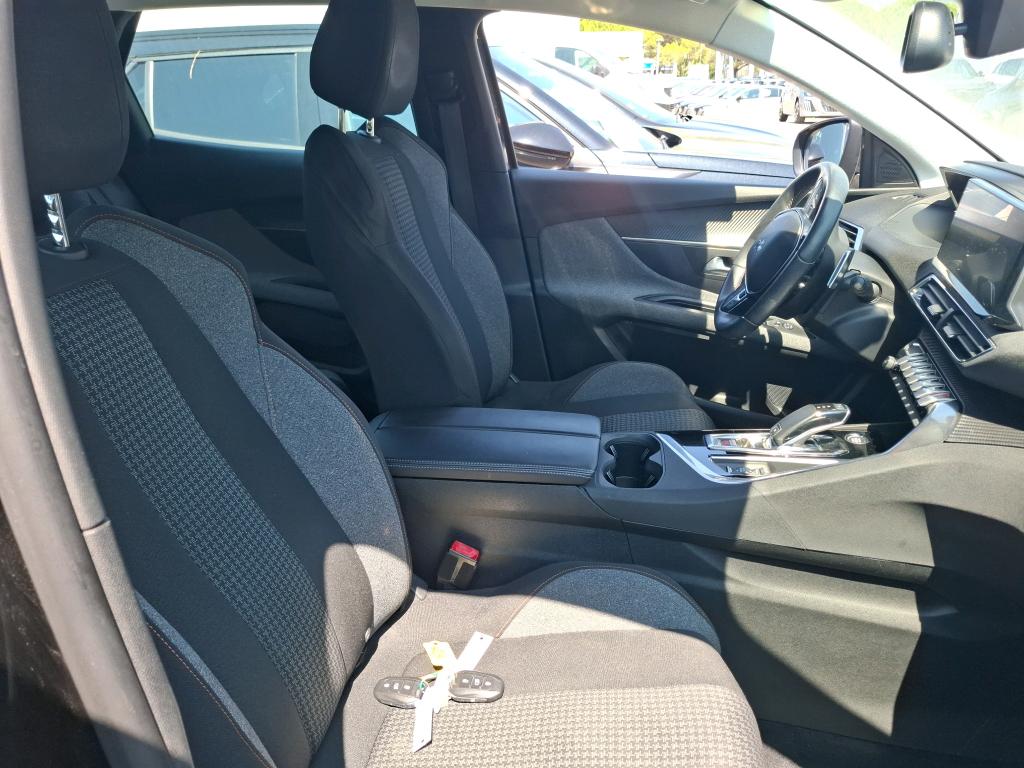 Peugeot 3008 BlueHDi 130ch S&S EAT8 Active Pack 2022