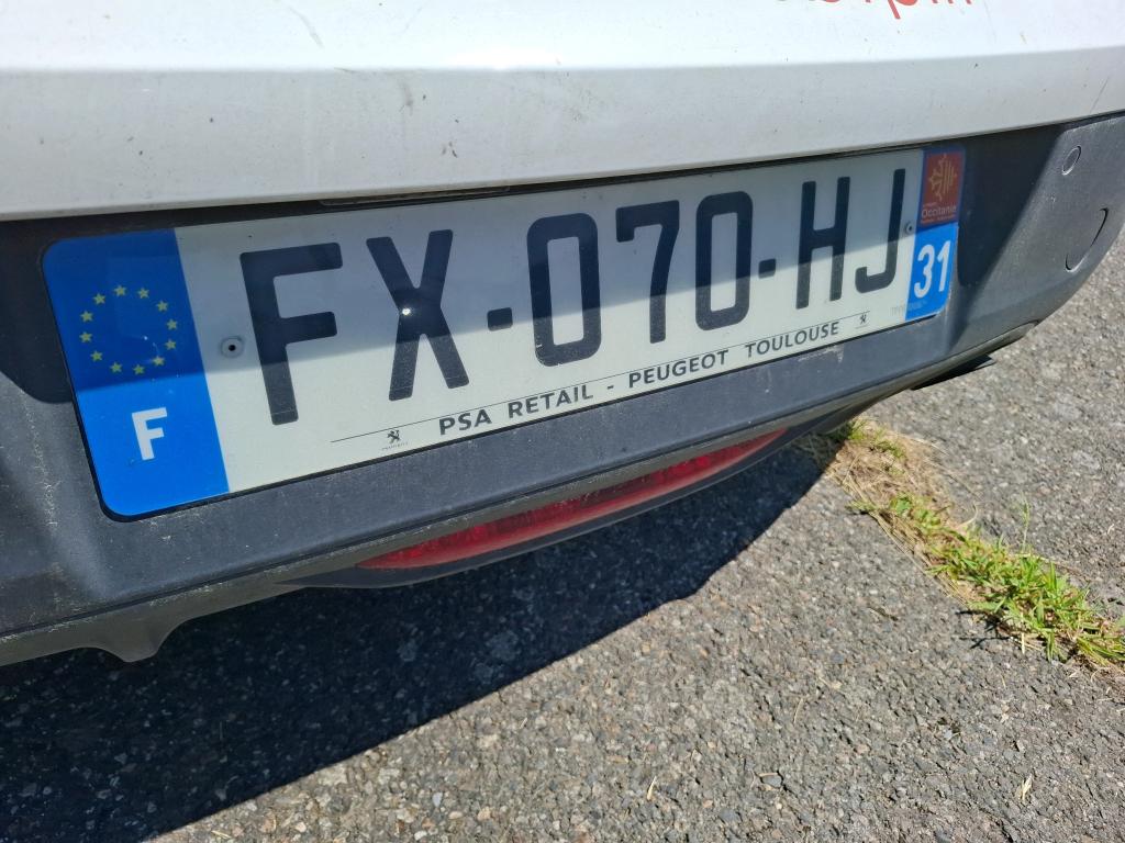 Peugeot 208 BLUEHDI 100 S&S BVM6 PREMIUM PACK 2021