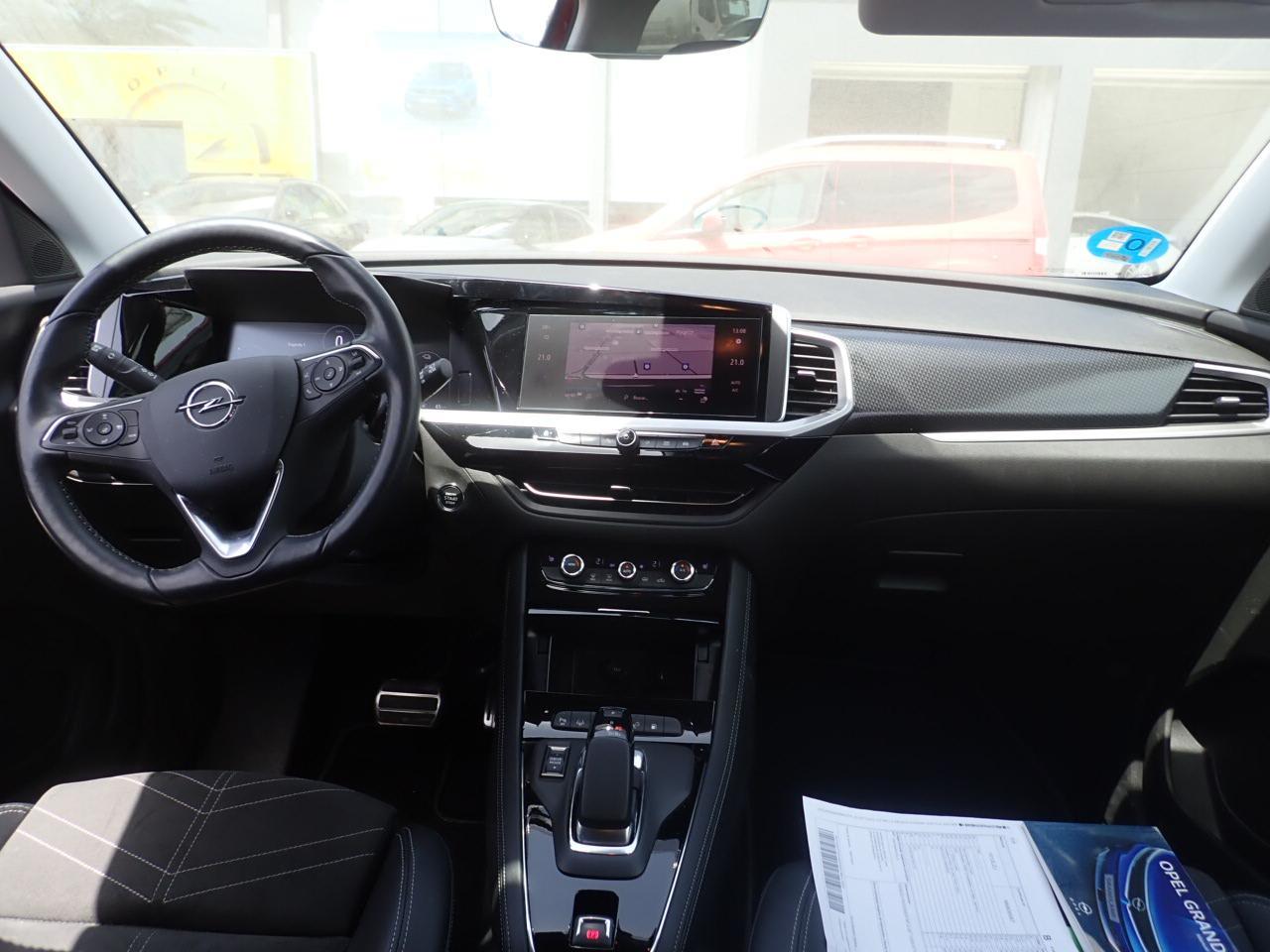 Foto Opel Grandland PHEV 3