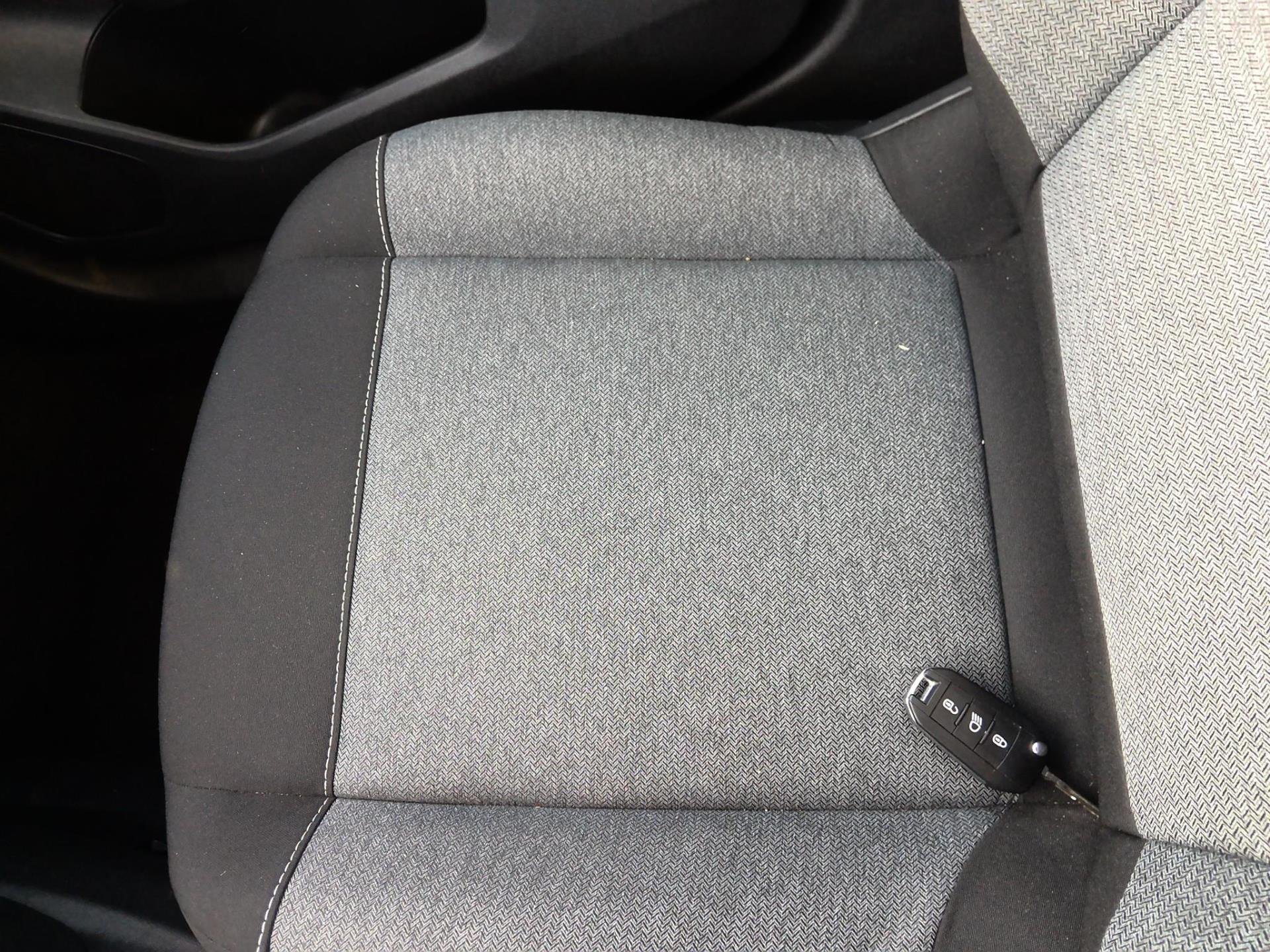 Citroen C4 Hybride 100 e-DCS6 You 2025