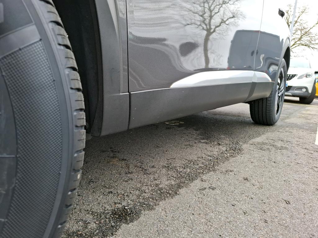 Peugeot 2008 PureTech 130 S&S EAT8 GT 2023