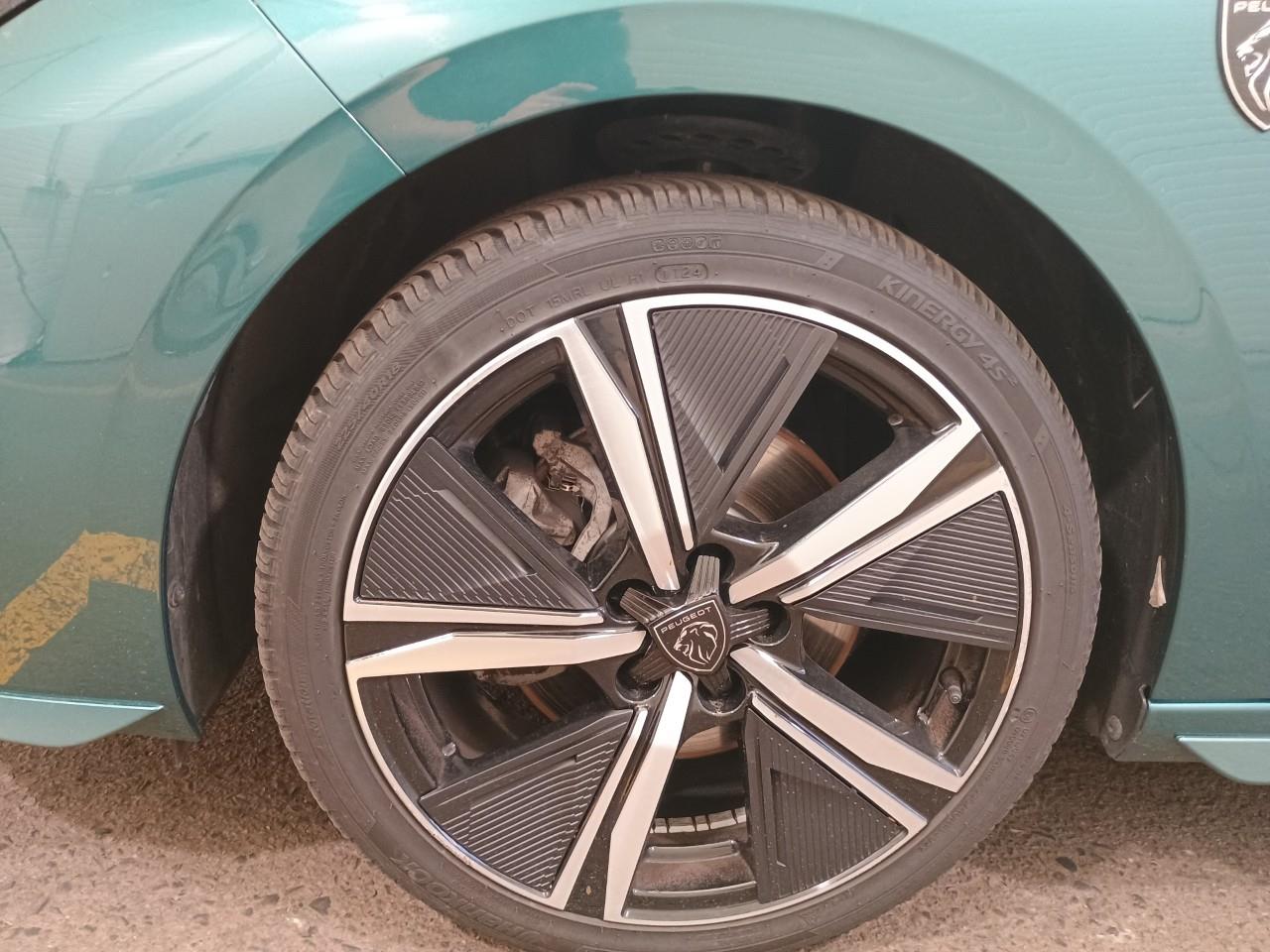 Peugeot 308 III