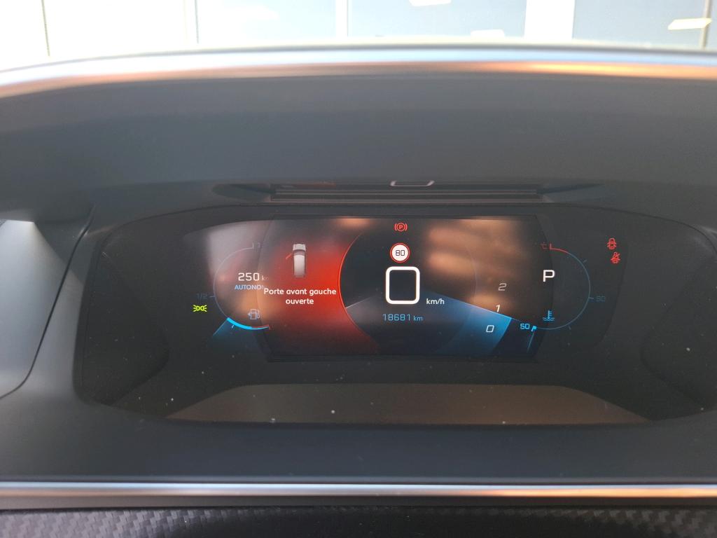 Peugeot 2008 BlueHDi 130 S&S EAT8 GT 2022