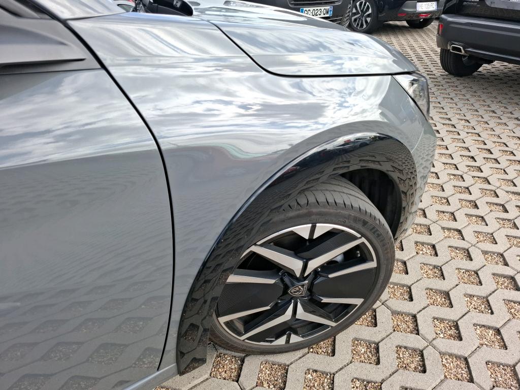 Peugeot 208 Hybrid 145 ch e-DCS6 GT Exclusive 2025