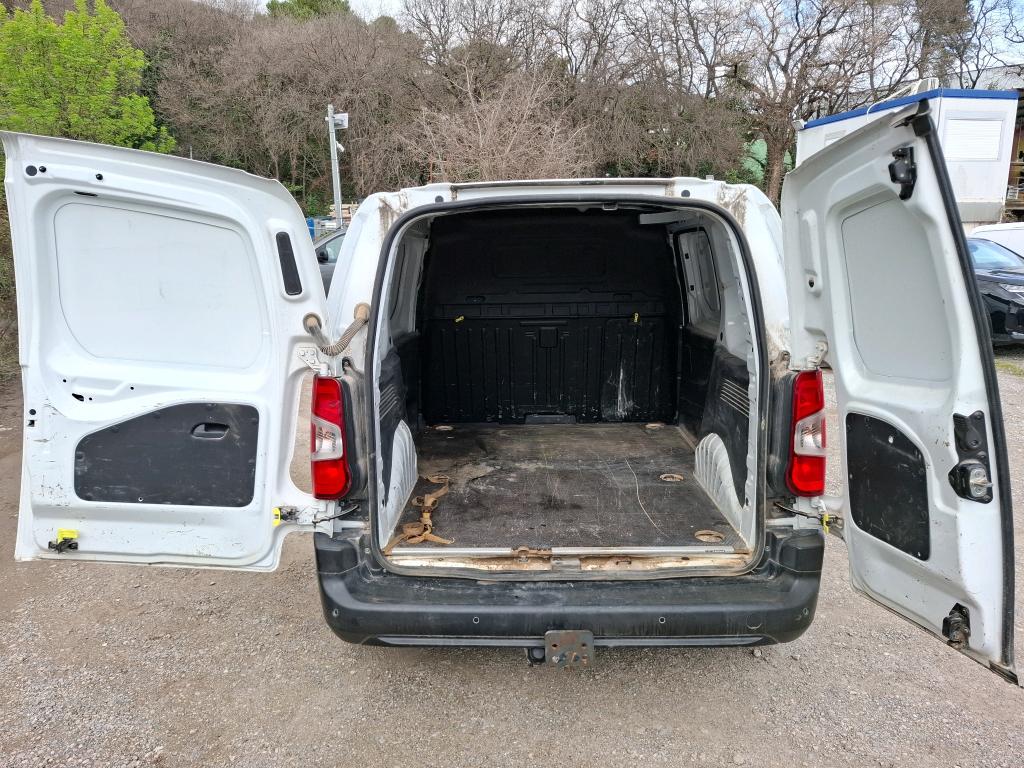 Peugeot PARTNER FOURGON STANDARD 650 KG BLUEHDI 100 S&S BVM5 PREMIUM 2020