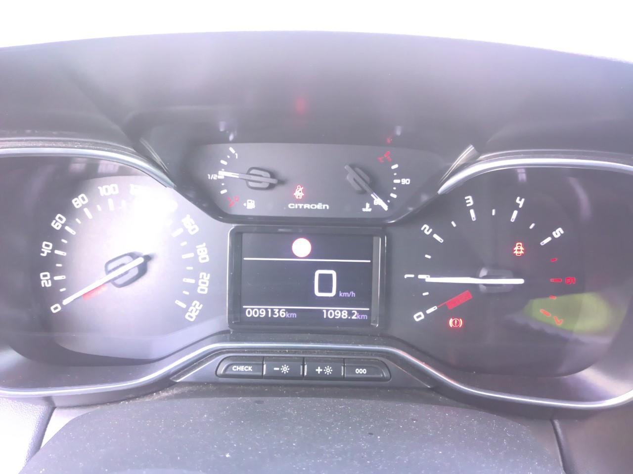 Foto Citroën C3 Aircross 3