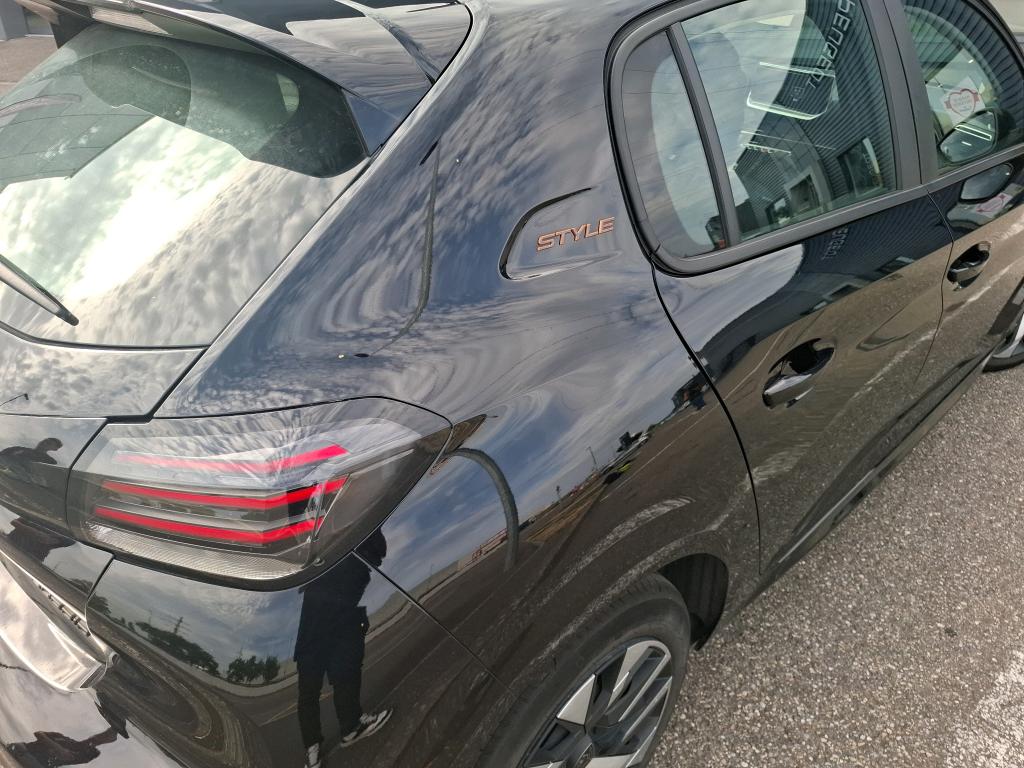 Peugeot 208 Hybrid 110 ch e-DCS6 Style 2025