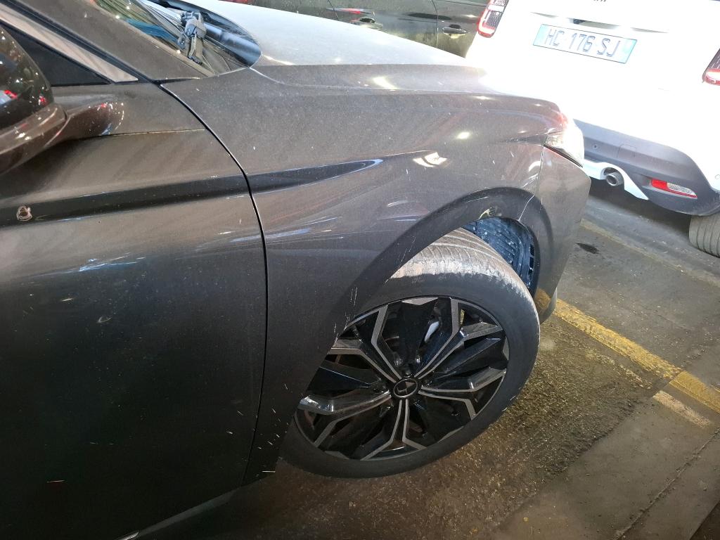 DS DS 4 BlueHDi 130 EAT8 Rivoli 2023