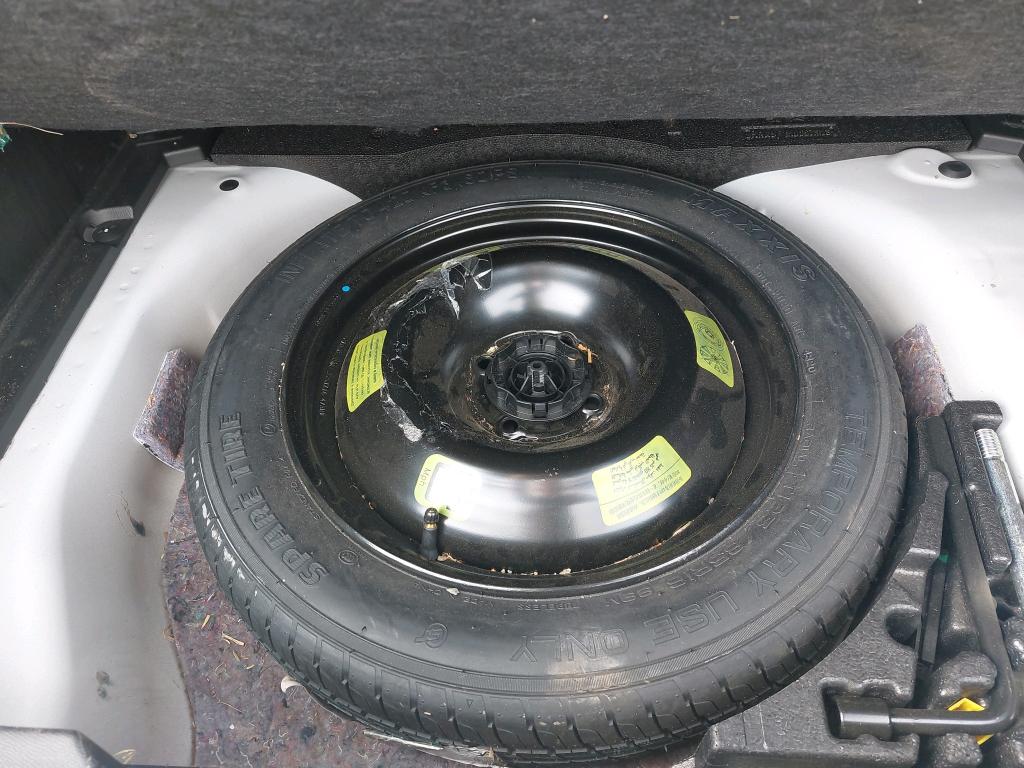 Peugeot 2008 PureTech 130 S&S EAT8 Allure Pack 2021