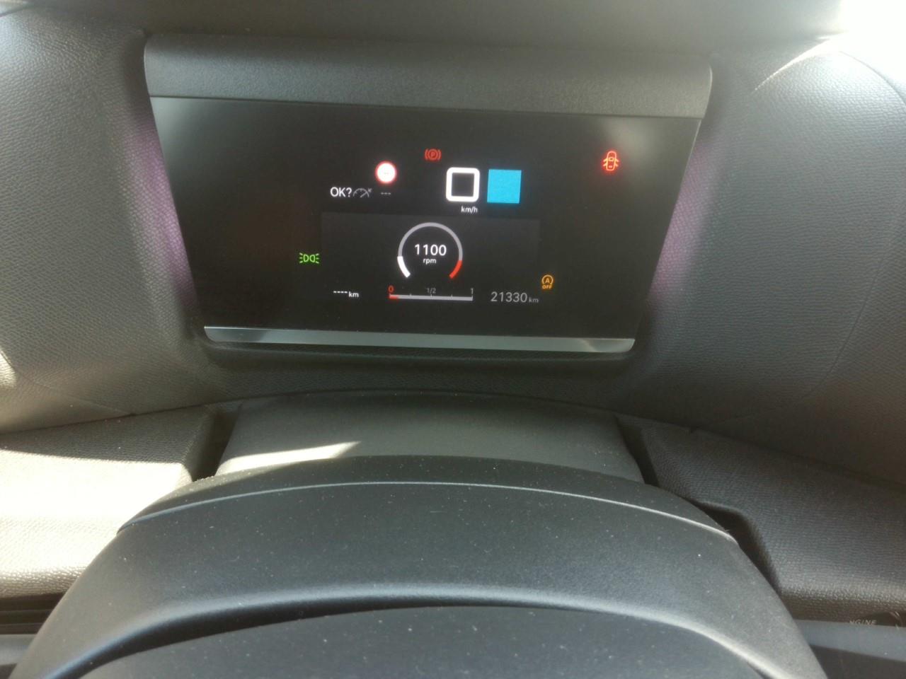 Foto Citroën C4 X 5