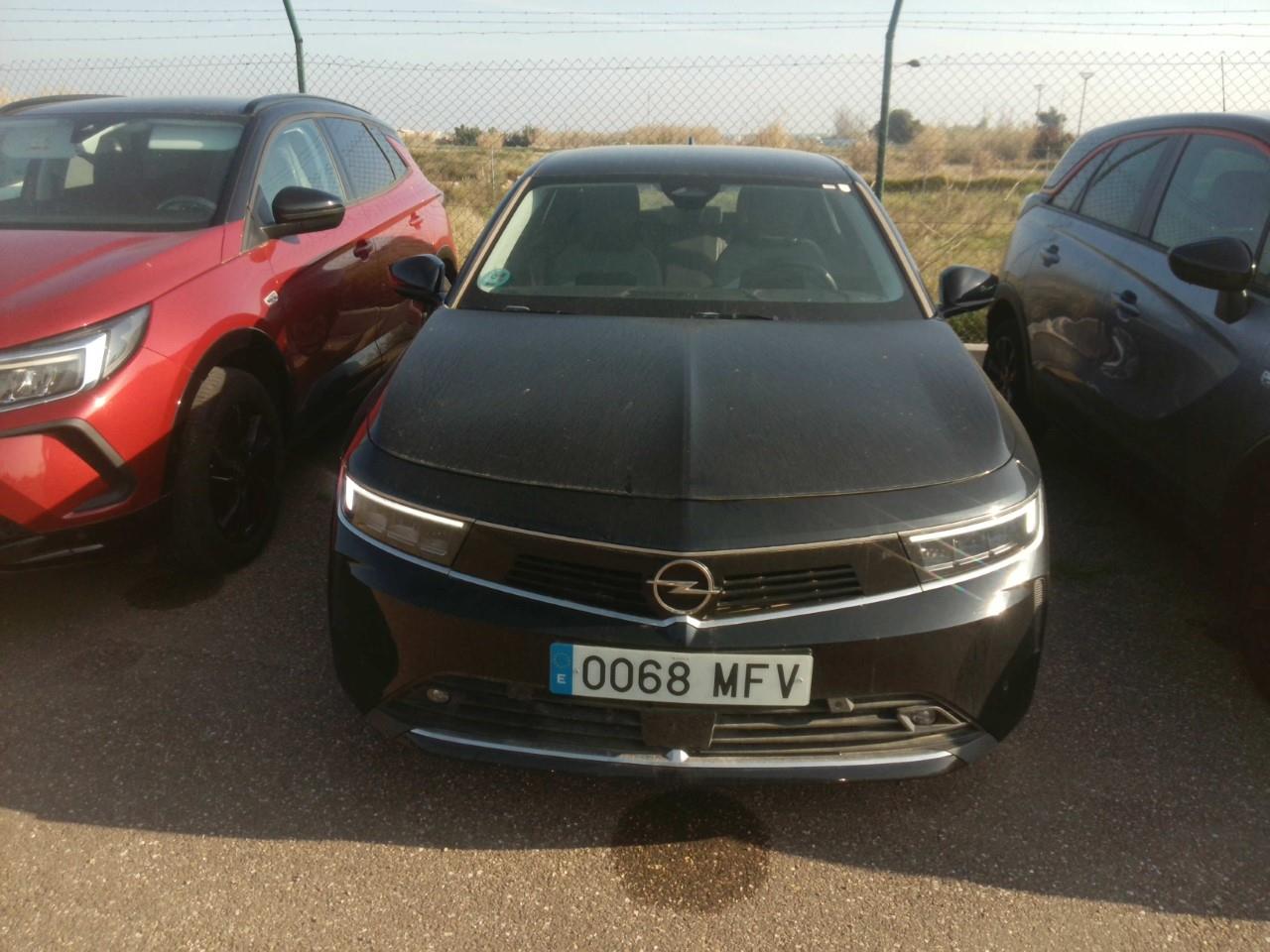Opel Astra Nuevo Astra 5P Edition 1.2T XHT MT6 S/S 130 HP (96kW)
