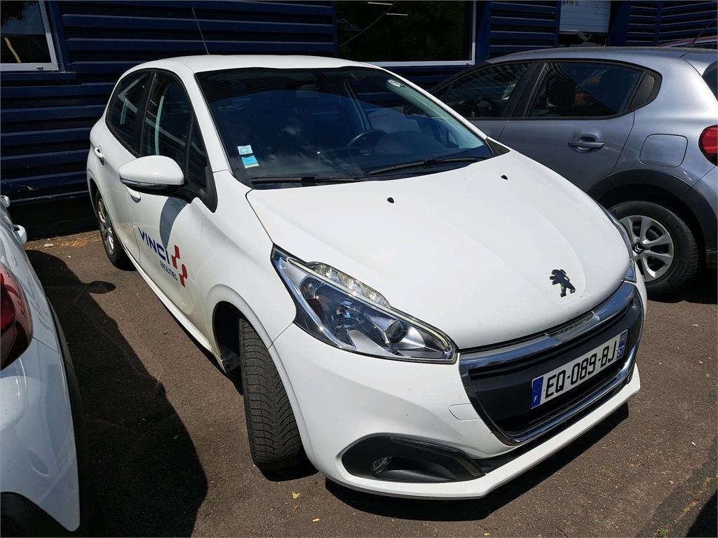 Peugeot 208 1.6 BLUEHDI 100 S&S BVM5 ACTIVE BUSINESS R' 2017