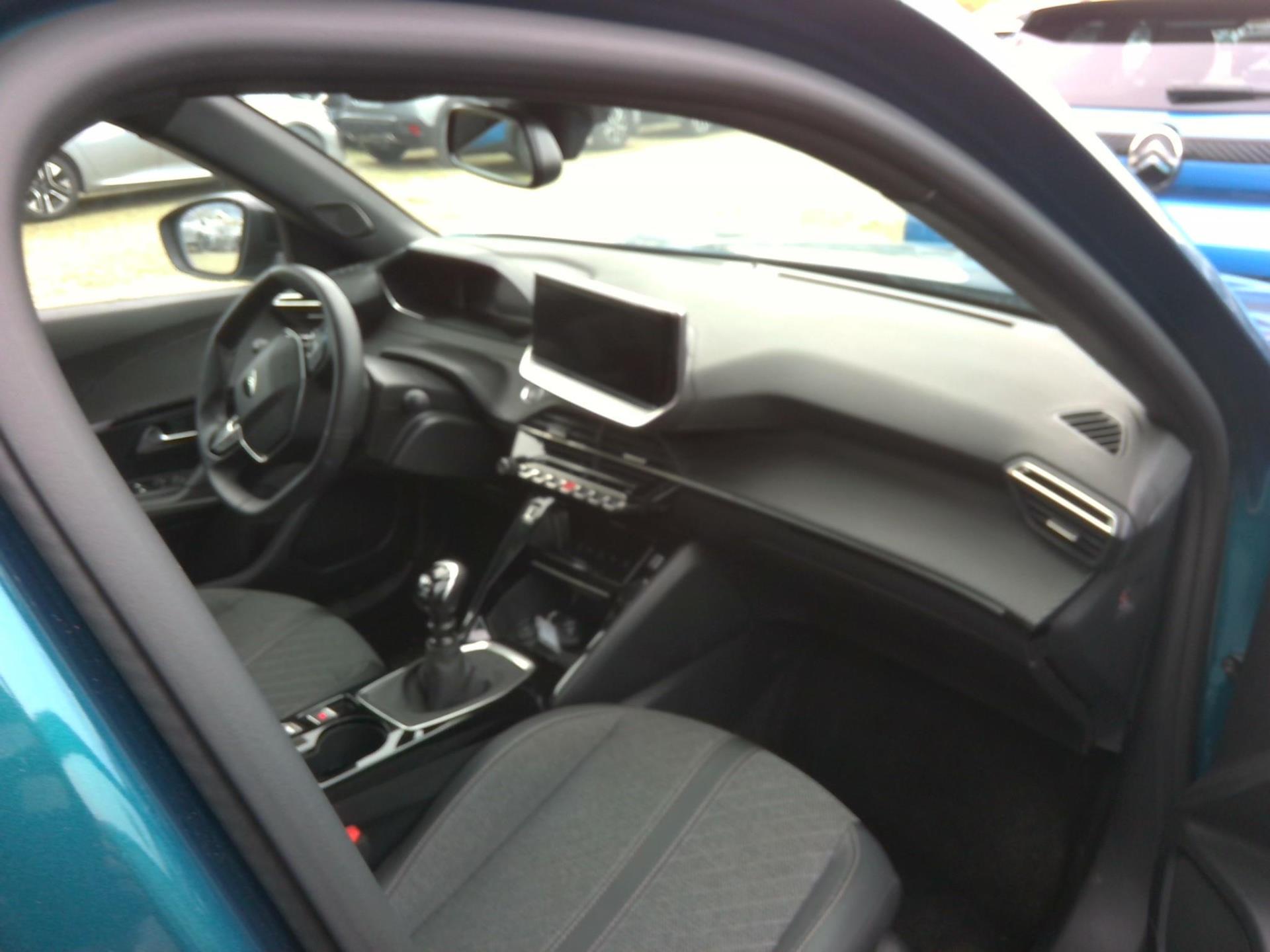 Peugeot 2008 100 S&S BVM6 Allure 2025