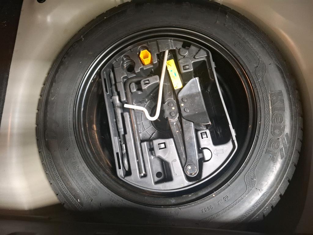 Citroen C3 PureTech 110 S&S EAT6 Shine Pack 2020