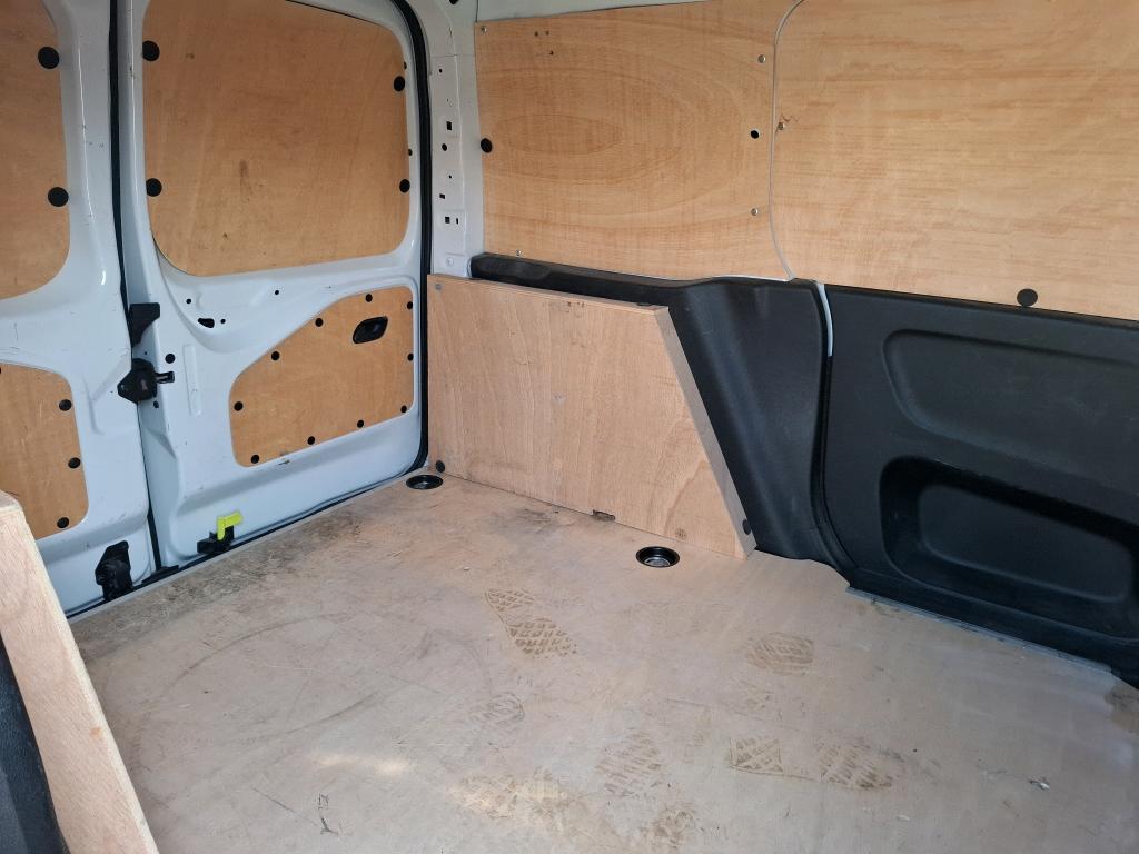 Peugeot PARTNER FOURGON STANDARD 650 KG BLUEHDI 100 S&S BVM6 PREMIUM 2022