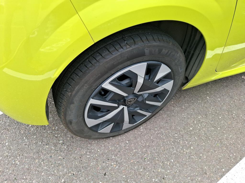Peugeot 208 100 S&S BVM6 Style 2025