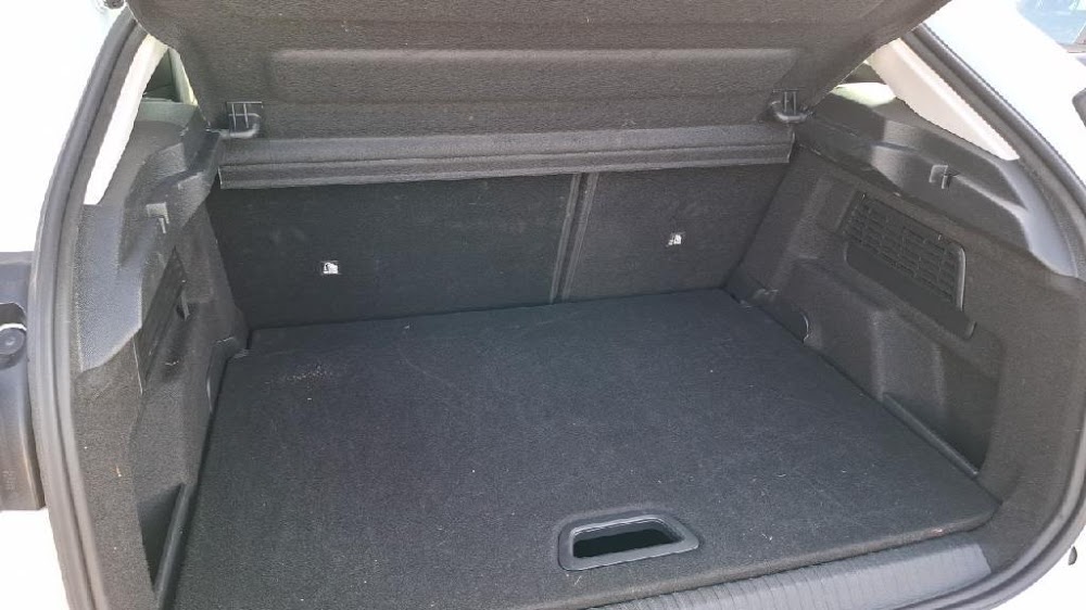 Foto Citroën C4 X 10