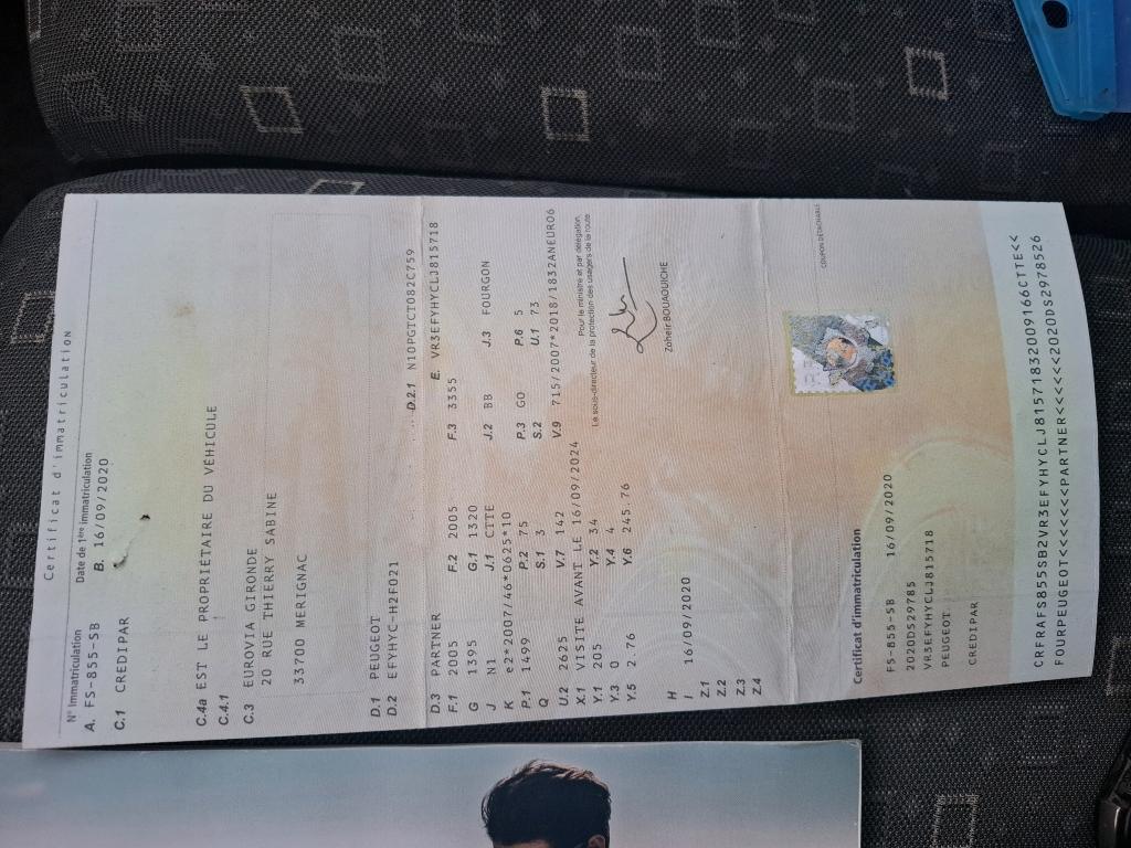 Peugeot PARTNER FOURGON STANDARD 650 KG BLUEHDI 100 S&S BVM5 PREMIUM 2020