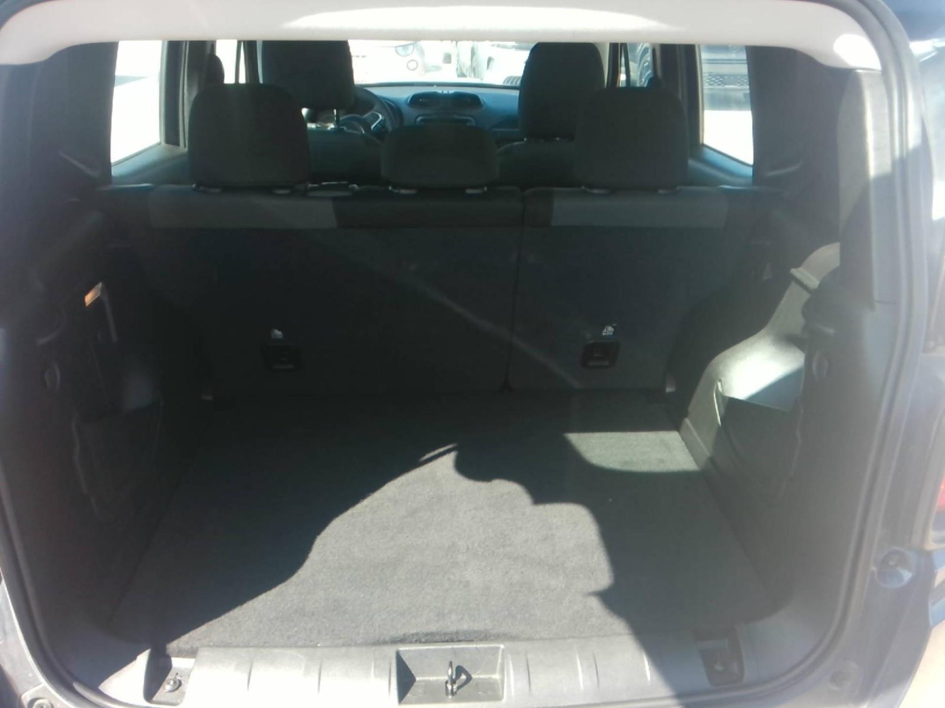 JEEP Renegade 1.5 Turbo T4 130 ch BVR7 e-Hybrid Limited 2023