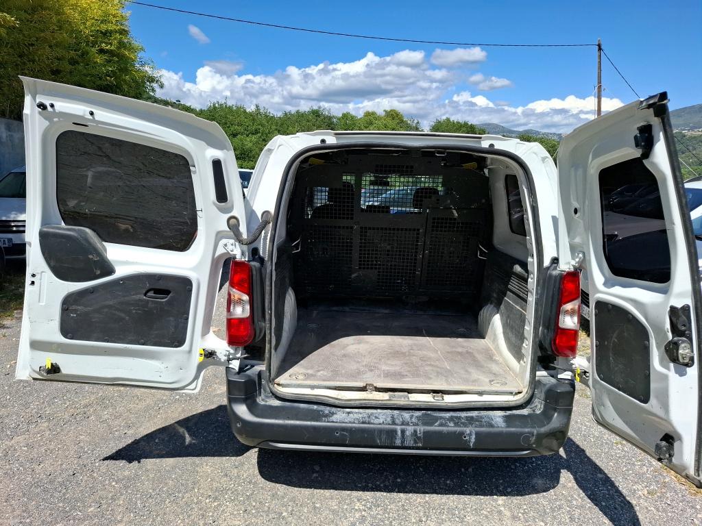 Peugeot PARTNER CA BLUEHDI 100 S&S BVM6  2022
