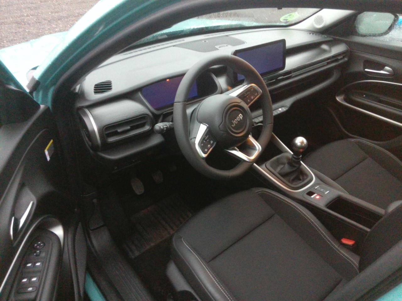Foto Jeep AVENGER 5