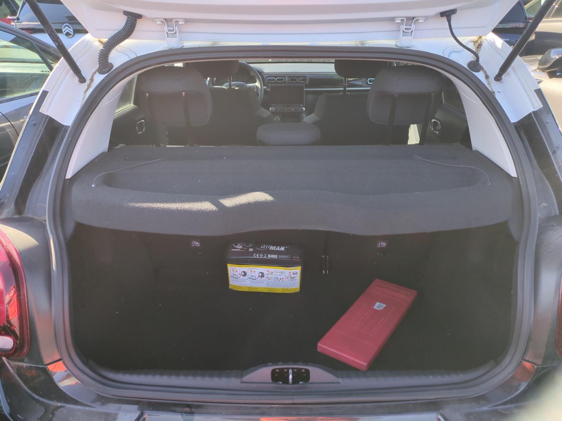 Citroen C3 BlueHDi 100 S&S BVM6 Shine 2023