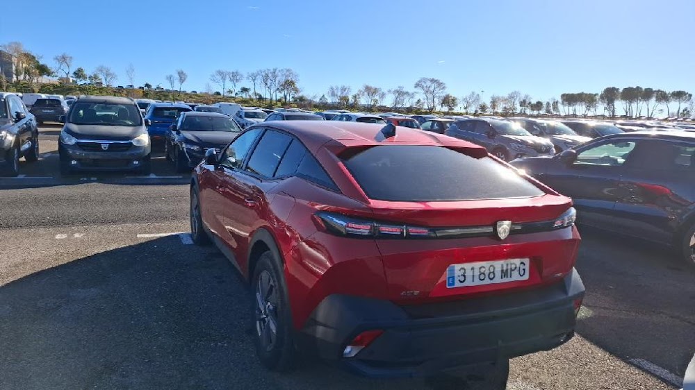 Foto Peugeot 408 8