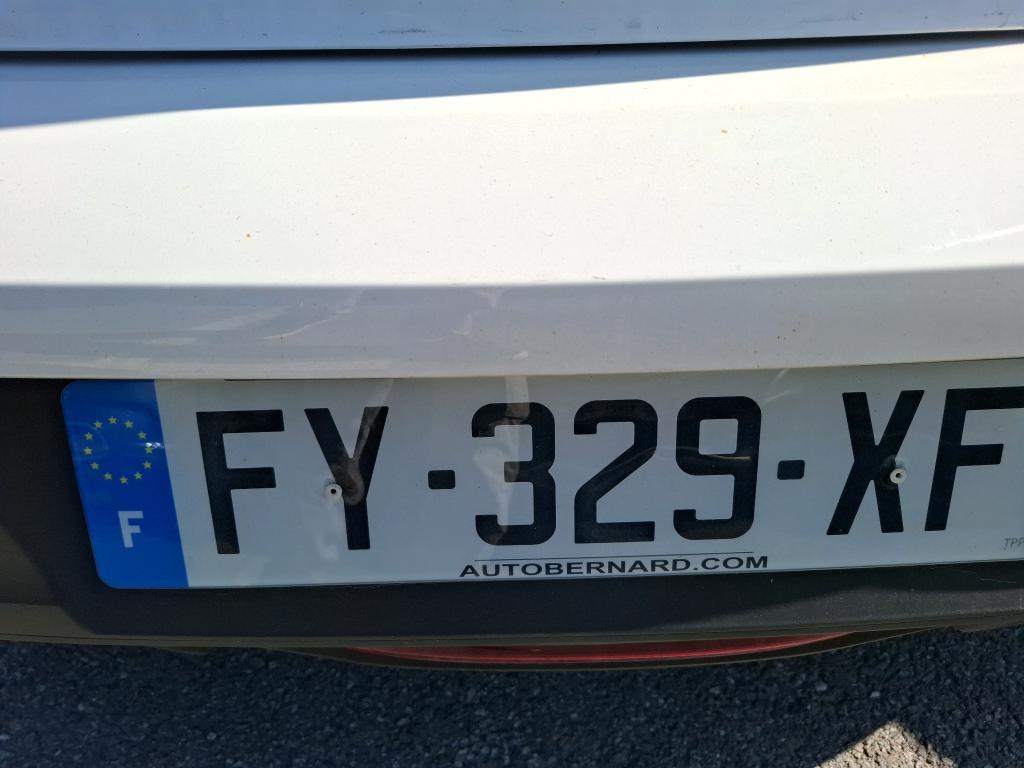 Peugeot 208 BLUEHDI 100 S&S BVM6 PREMIUM PACK 2021