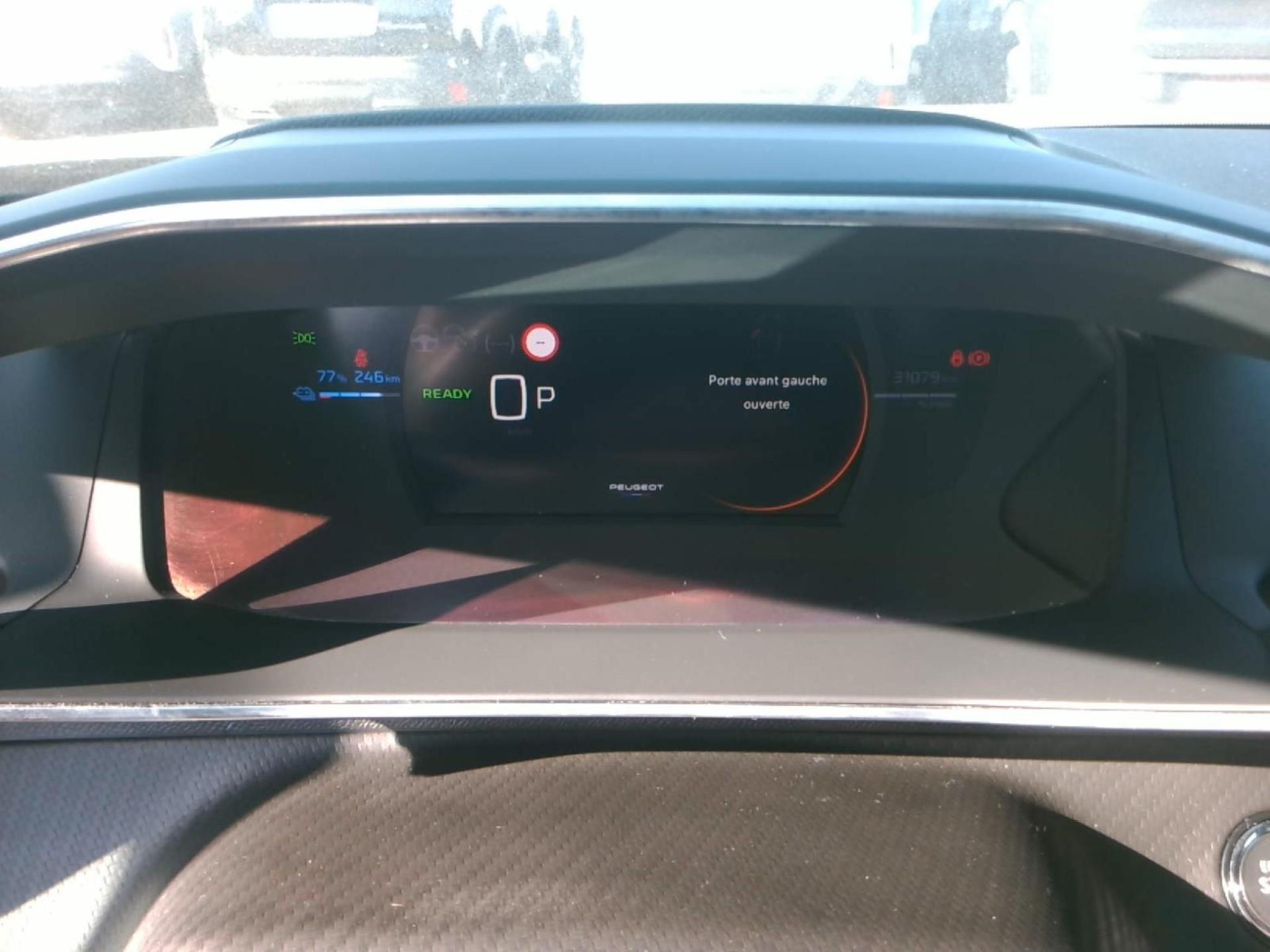 Peugeot 2008 Electrique 50 kWh 136 ch GT 2025