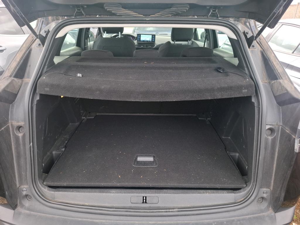 Peugeot 3008 BlueHDi 130ch S&S EAT8 Active Pack 2022