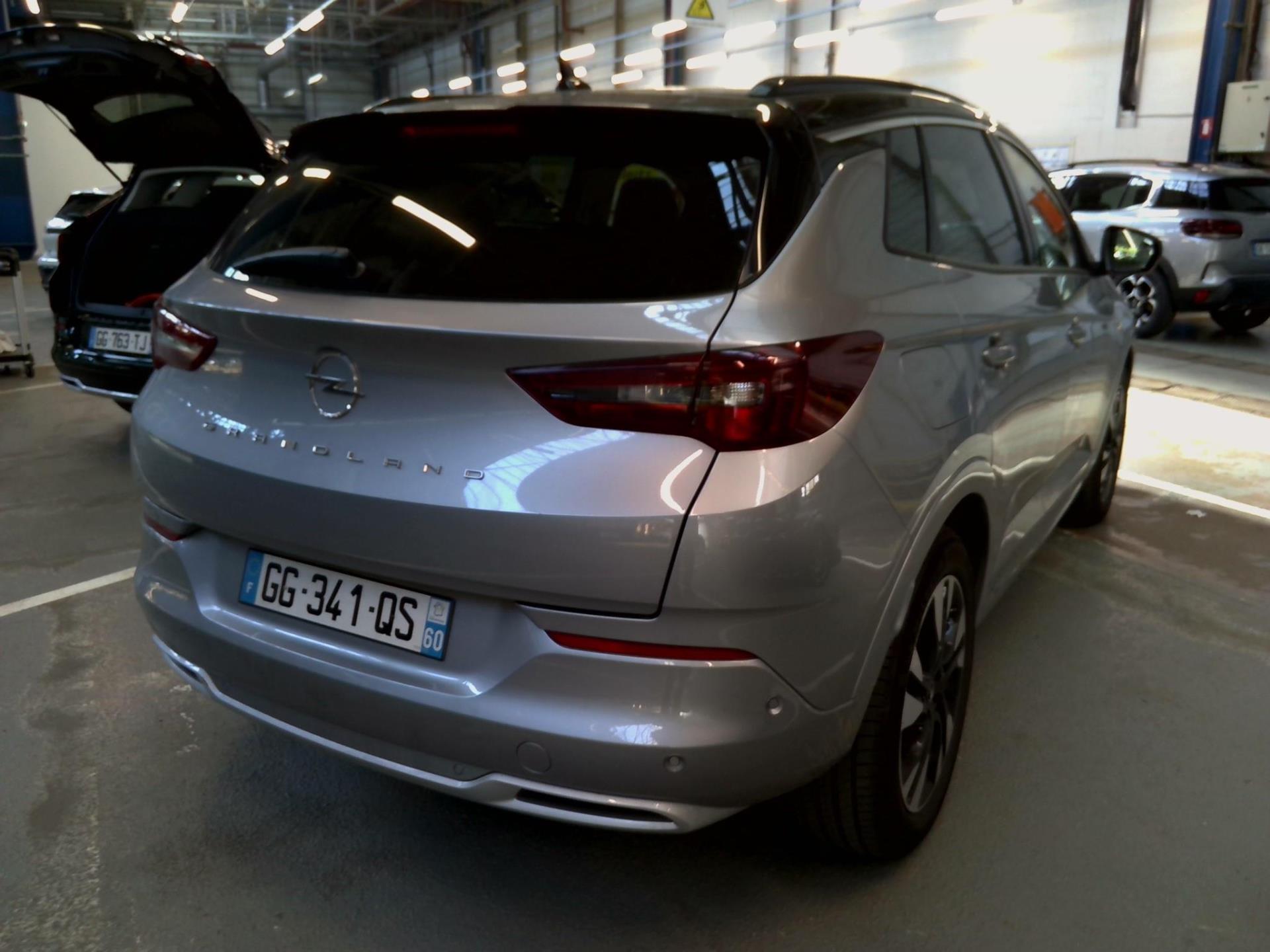 Opel Grandland Hybrid4 300 ch AWD BVA8 Ultimate 2022