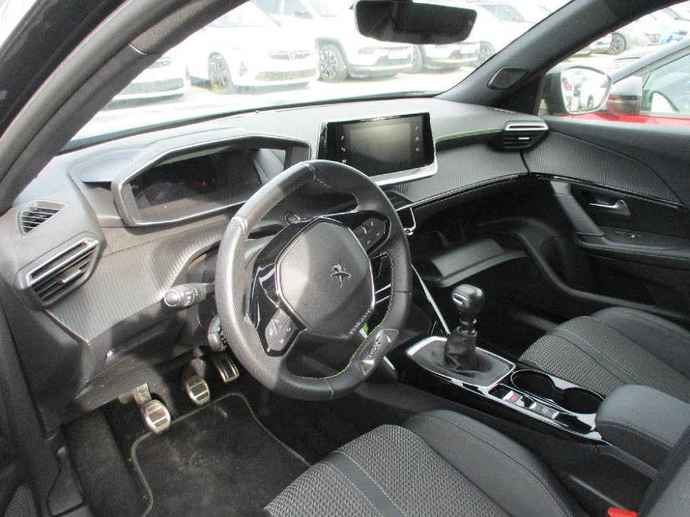 Foto Peugeot 2008 13