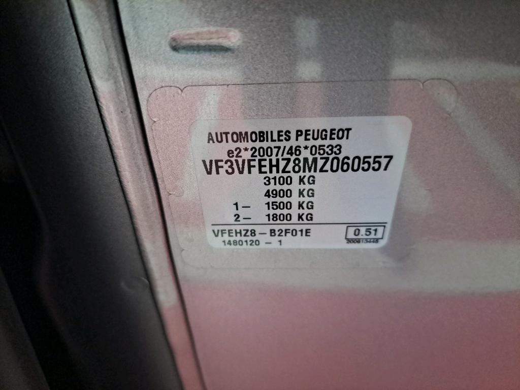 Peugeot EXPERT FGN TOLE LONG BLUEHDI 180 S&S EAT8 PACK SPORT 2021