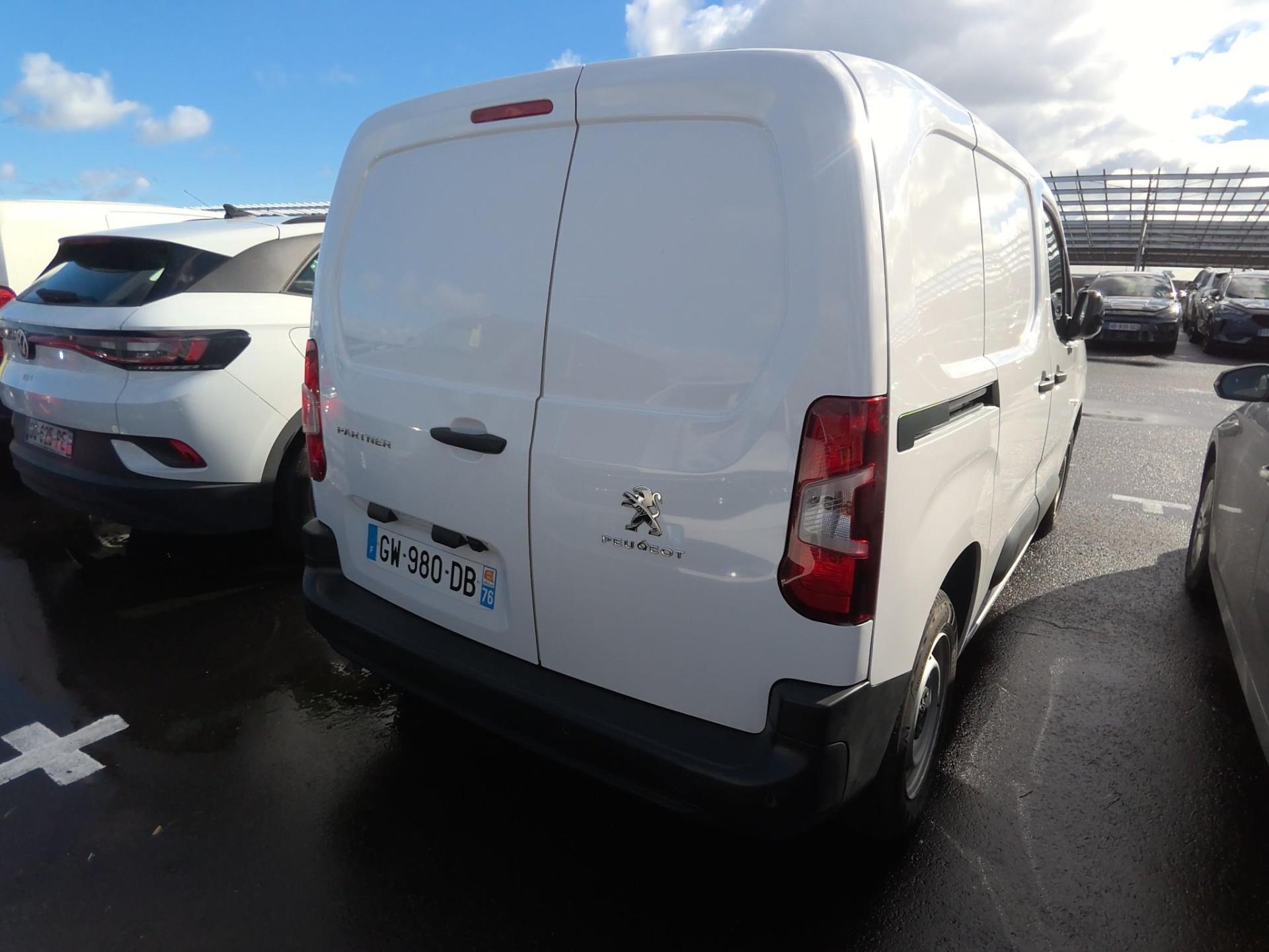 Peugeot PARTNER FOURGON M 650 KG BLUEHDI 100 S&S BVM6  2024