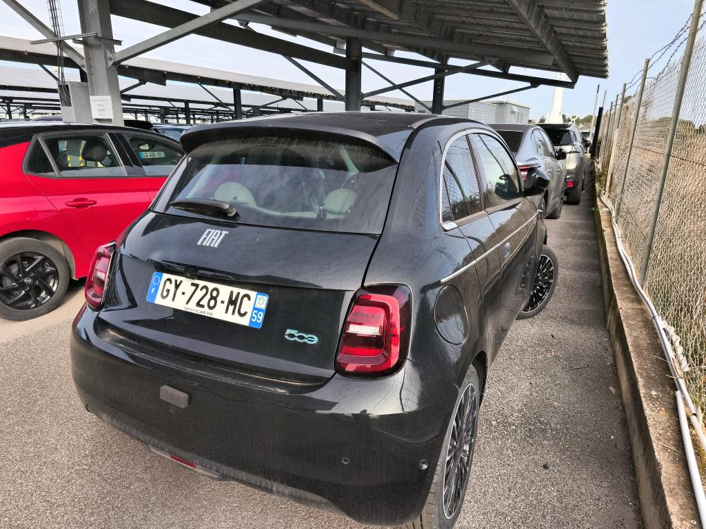 FIAT 500 3+1 e 118 ch La Prima 2023