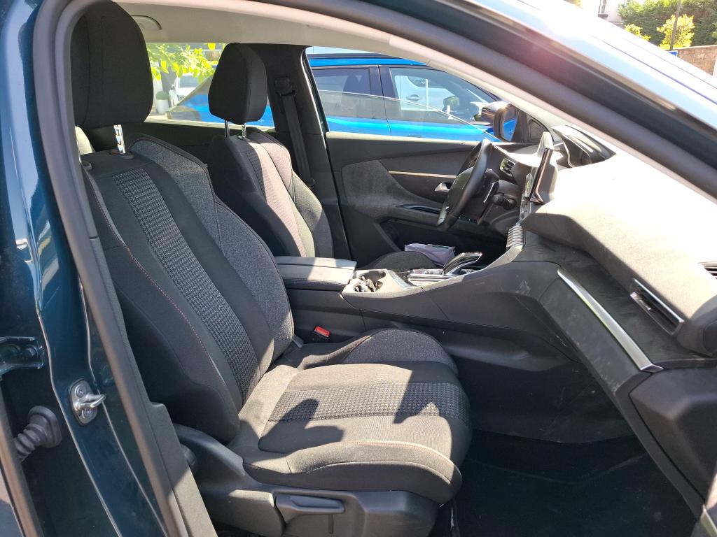 Peugeot 5008 BlueHDi 130ch S&S EAT8 Active Pack 2021