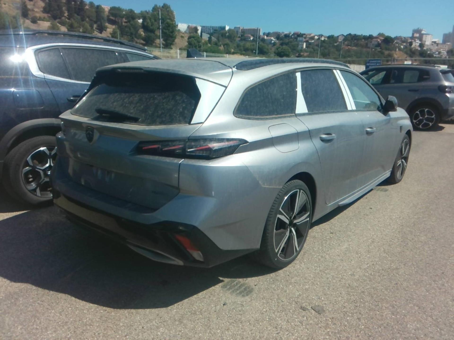 Peugeot 308 SW PHEV 180 e-EAT8 GT 2024